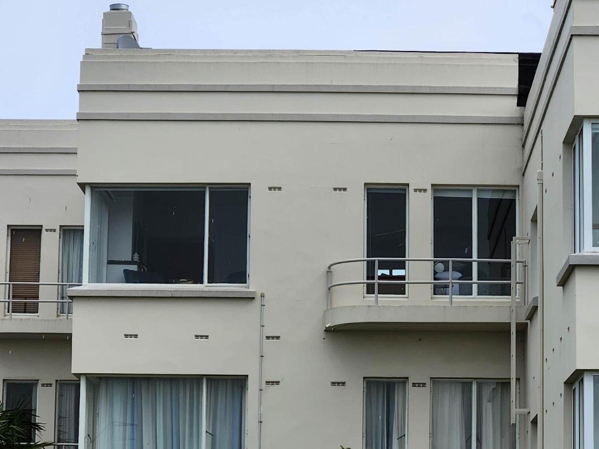Art Deco Beauty On The Bay Hill Apartment Тимару Екстериор снимка